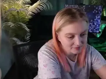 Kiki_shay  live sex cam