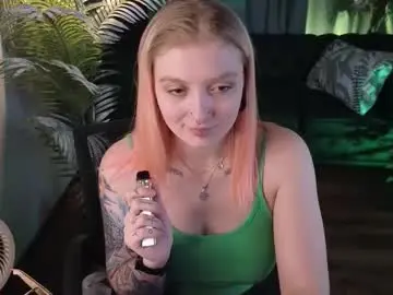 Kiki_shay  live sex cam