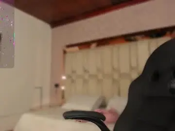 Kleverly_manson1  live sex cam