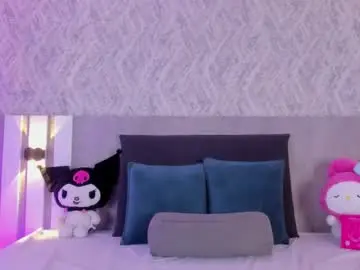 Krystal_foxx  live sex cam