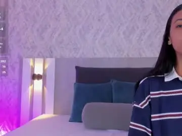 Krystal_foxx  live sex cam