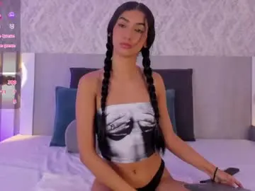 Krystal_foxx  live sex cam