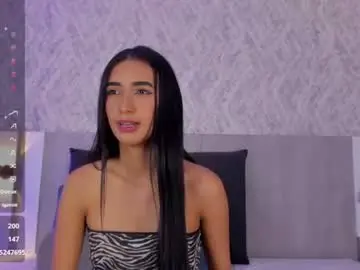 Krystal_foxx  live sex cam