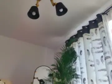 Lorennameliyy  live sex cam