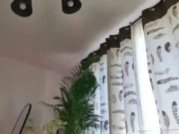 Lorennameliyy  live sex cam