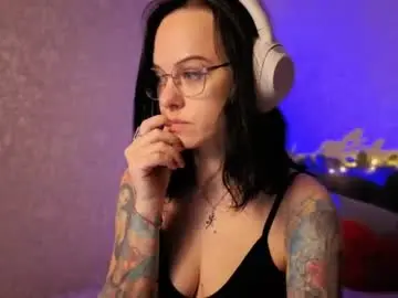 Miraskyy  live sex cam