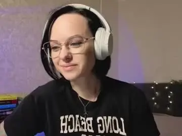 Miraskyy  live sex cam