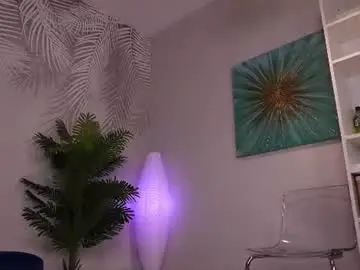 Miraxmonroe  live sex cam