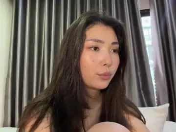 Nelliebrewer  live sex cam
