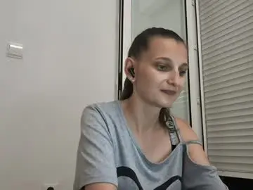 Queenvogue_2026  live sex cam