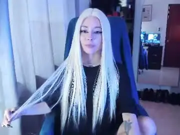 Sarahbellamy  live sex cam
