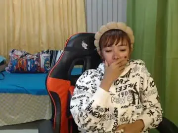 Ur_petitejaya  live sex cam