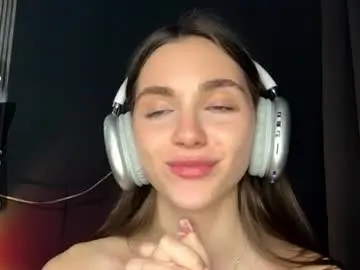 Veluxe  live sex cam