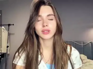 Veluxe  live sex cam