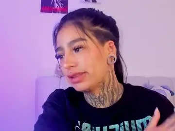 Alicee_0  live sex cam