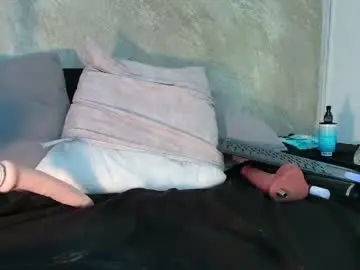 Dixie_grey1  live sex cam