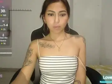 Elody_j  live sex cam