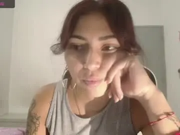 Elody_j  live sex cam