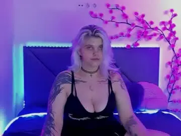Joannlowes  live sex cam