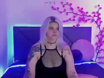 Joannlowes  live sex cam