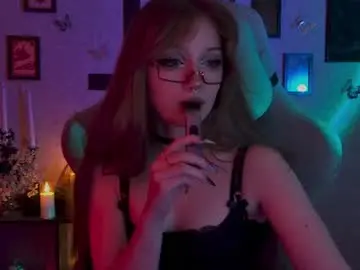Lii_luu  live sex cam