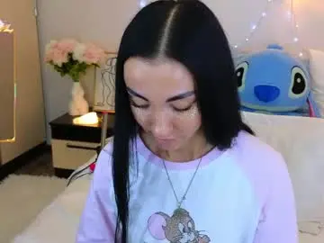 Nevergiveup_1  live sex cam