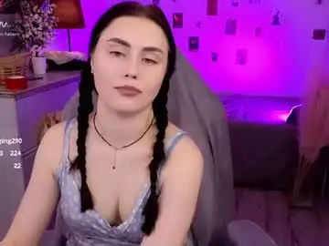 Noralumi  live sex cam