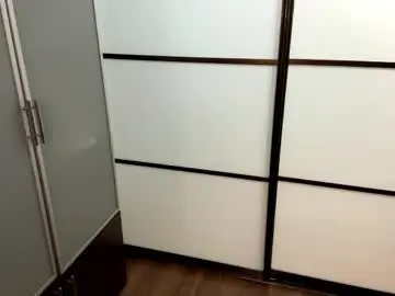 Peachluneee  live sex cam