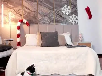 Selene_shay  live sex cam