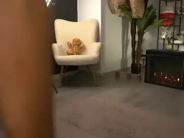 Serenanoir  live sex cam