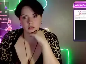 Tyolindrah  live sex cam