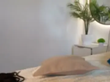 Velavee  live sex cam