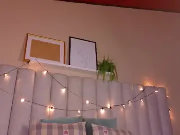 Alaiarogers  live sex cam