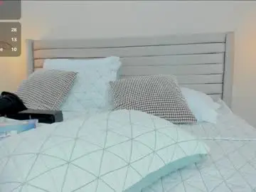 Ari_cooper_  live sex cam