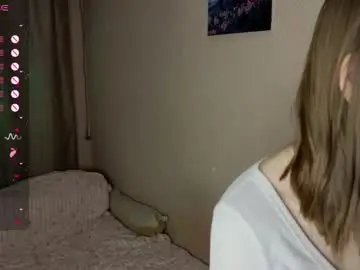 Esdeevicky  live sex cam