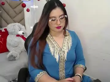 Heluejamil  live sex cam