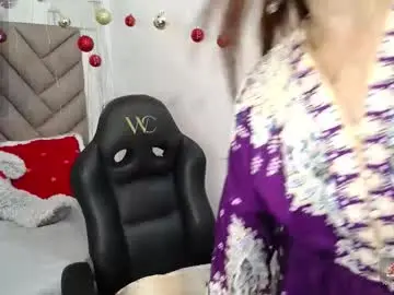 Heluejamil  live sex cam