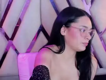 Isa_doux  live sex cam