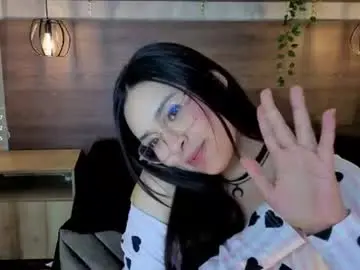 Isa_doux  live sex cam