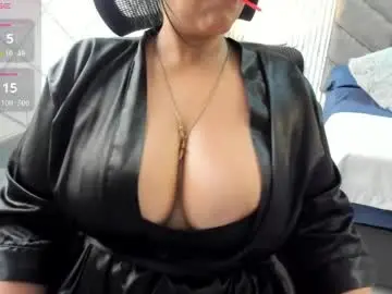 Karollwestt  live sex cam