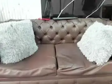 Karollwestt  live sex cam