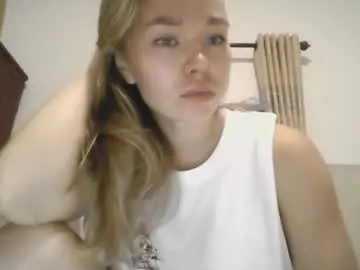 Marymarymo  live sex cam