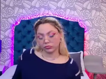 Mianoova  live sex cam