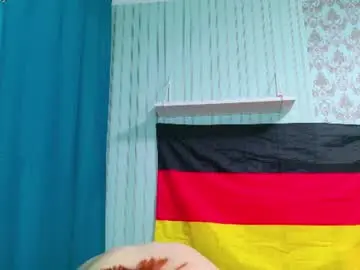 Mikka_blush  live sex cam