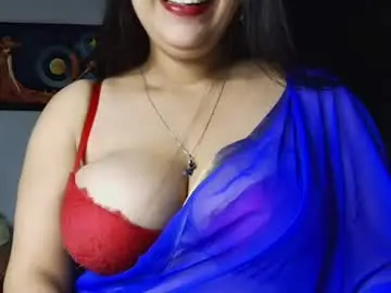 Misssnasha  live sex cam