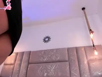 Oriana_guzman  live sex cam