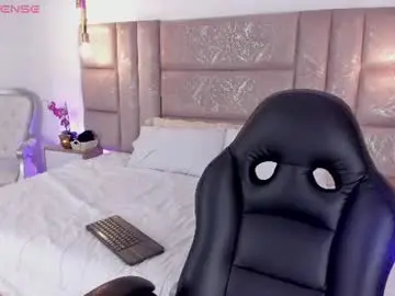 Oriana_guzman  live sex cam