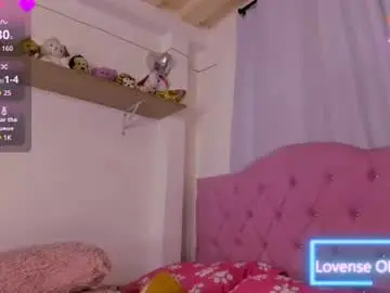 Parisshayk  live sex cam