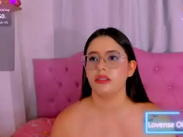 Parisshayk  live sex cam