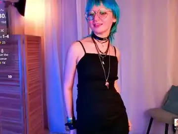 Powderofgun  live sex cam